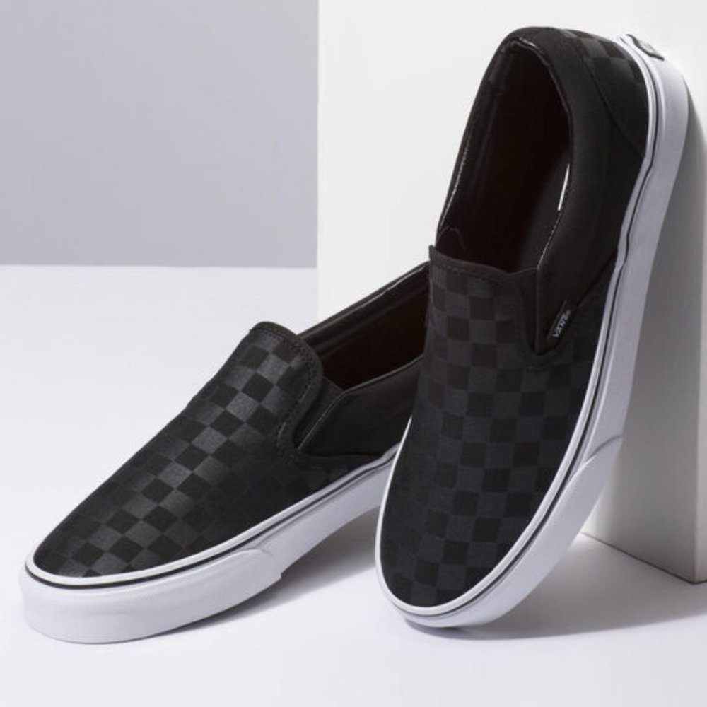 VANS CHECKERBOARD SLIP-ON BLACK & BLACK SHOES - Picture 4 of 10